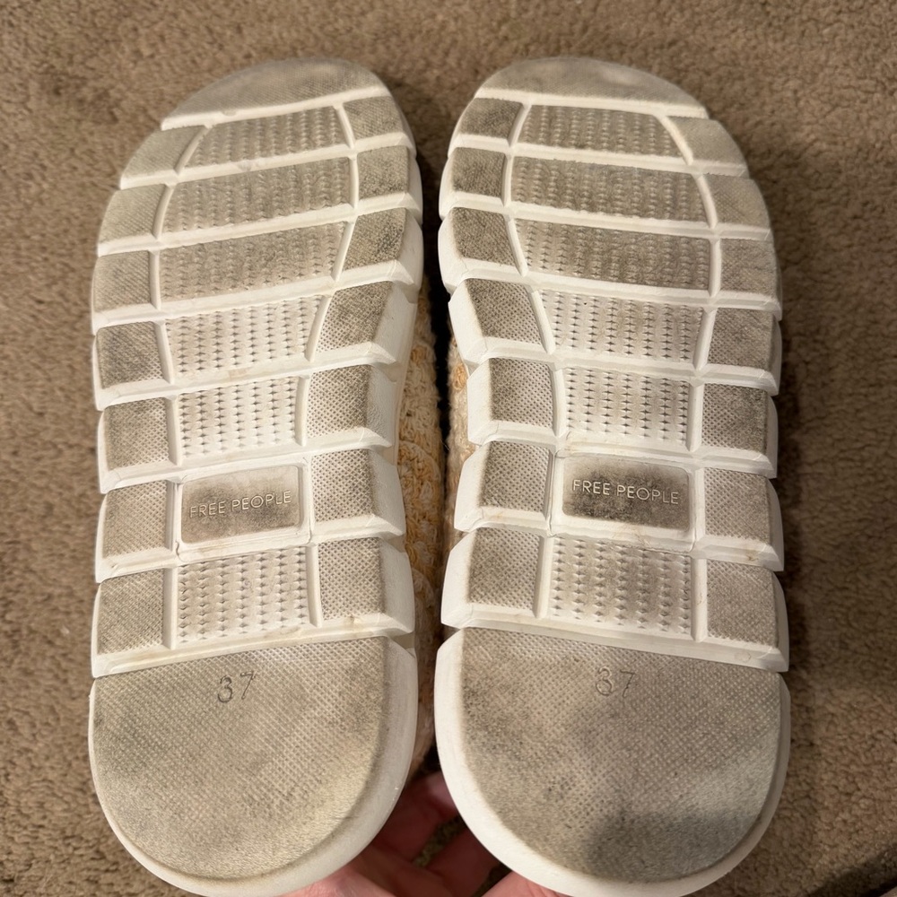 Free People Crochet Lace-Up Sneakers in Cream & Beige Size 37 (7) - Picture 3 of 5